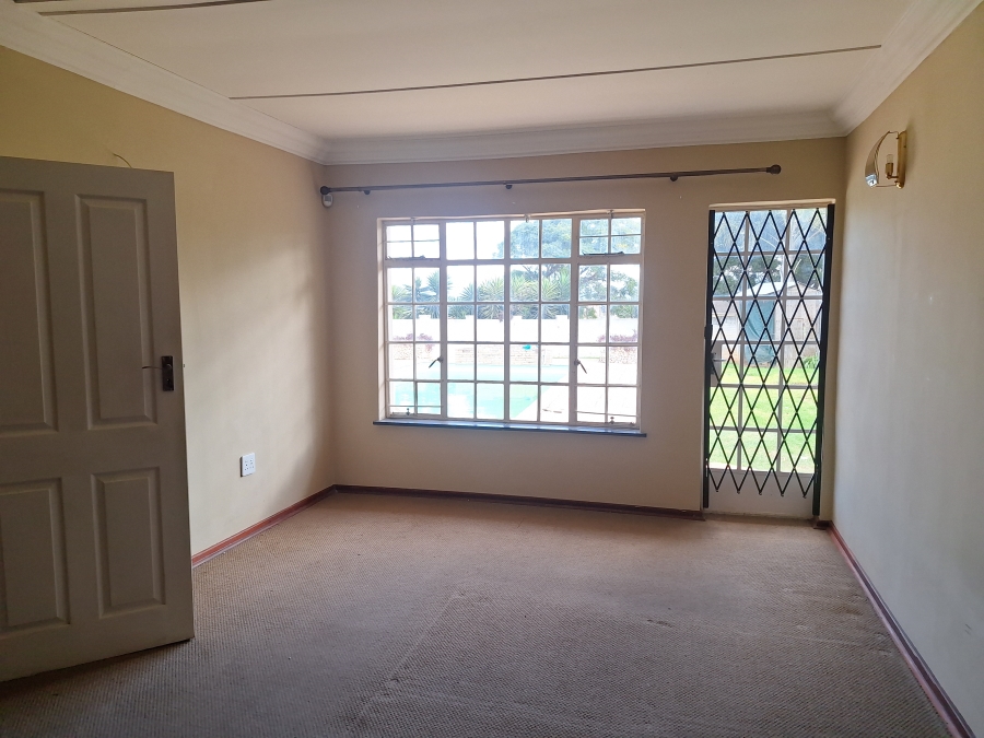 4 Bedroom Property for Sale in Vanes Estate Eastern Cape